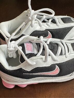 NEW Nike Shox Pink/Black Sneakers Shoes, Toddler 7